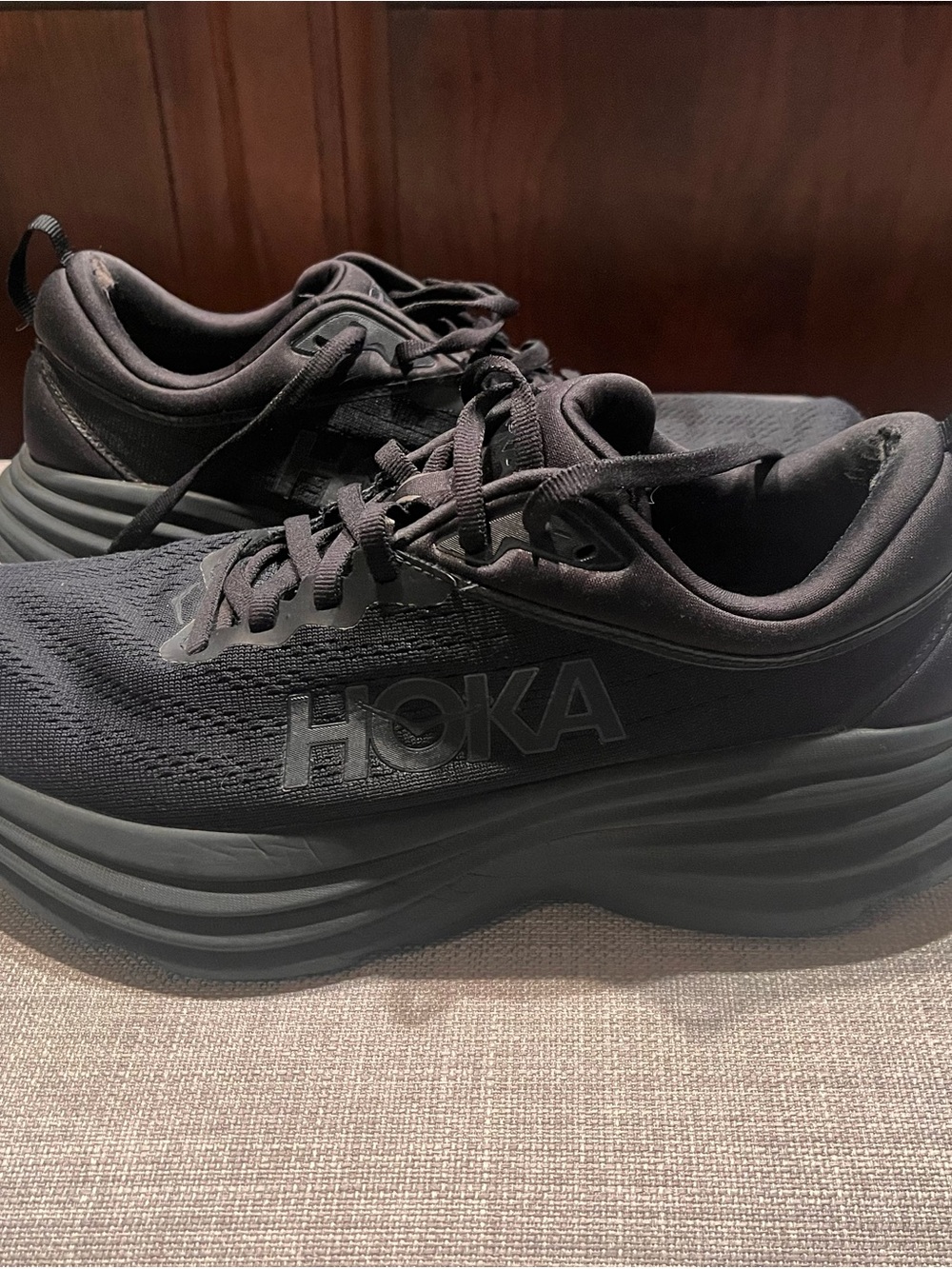 Hoka one on one Bondi 8 Black Cushioned Platform Running